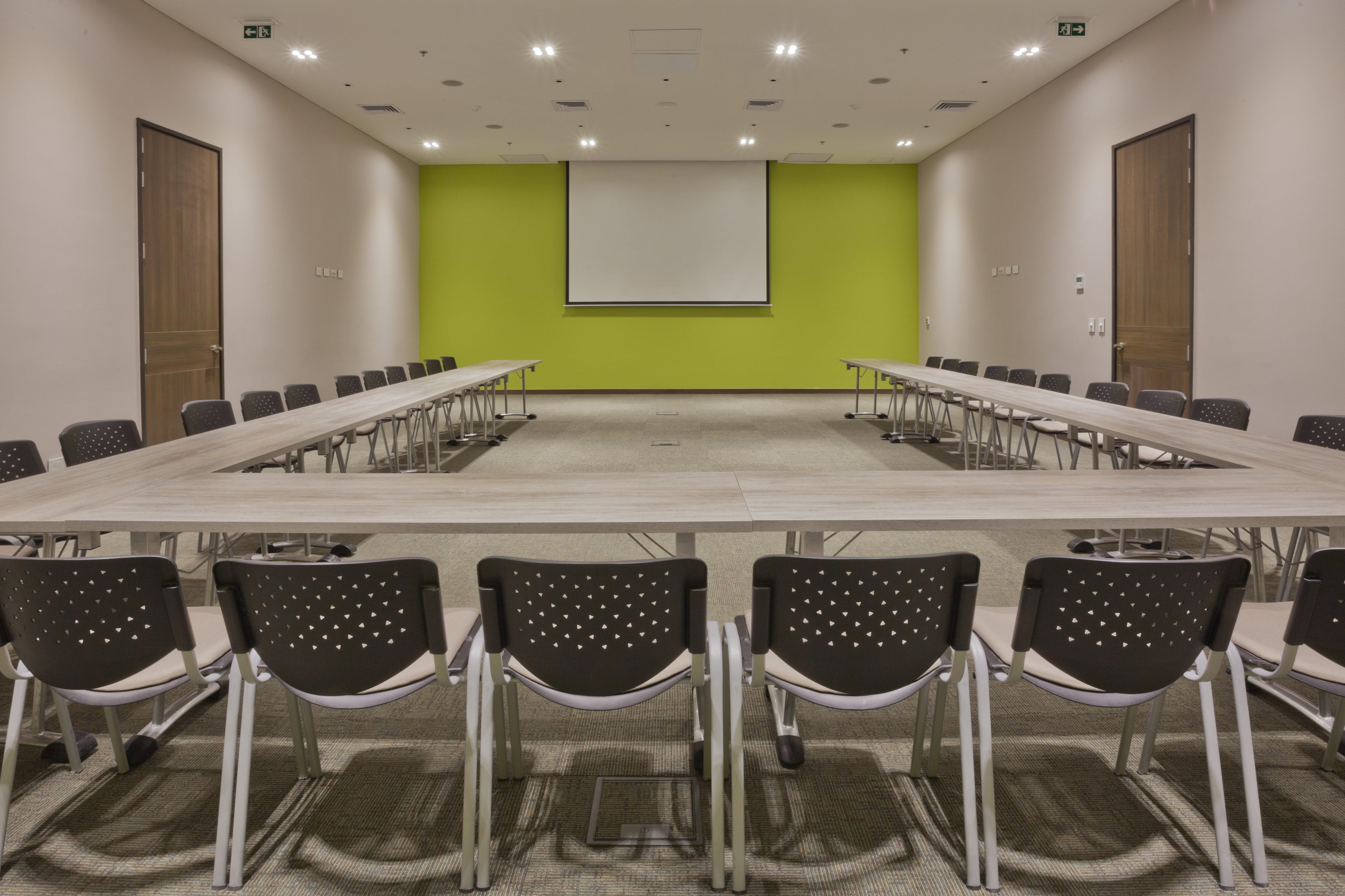Holiday Inn Express Yopal By Ihg Ngoại thất bức ảnh
