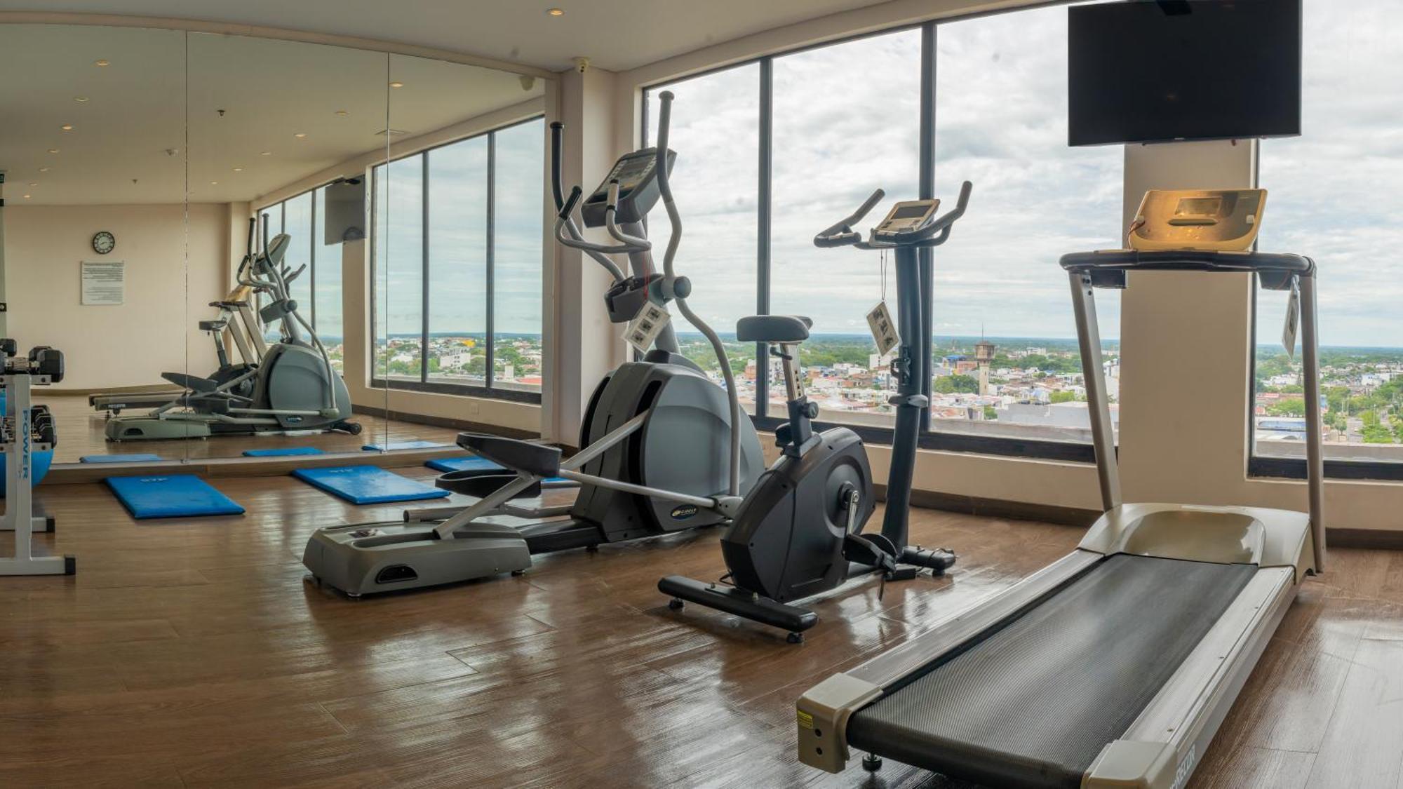 Holiday Inn Express Yopal By Ihg Ngoại thất bức ảnh