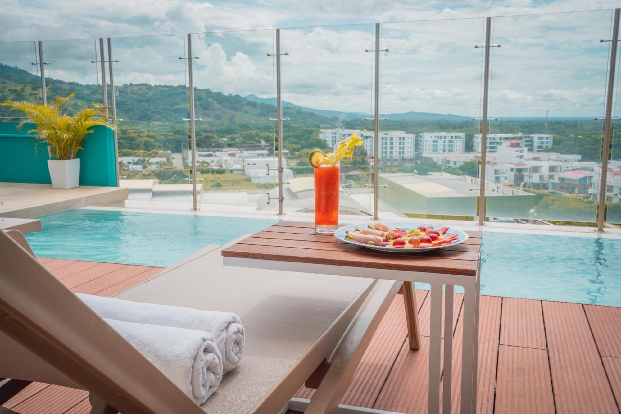 Holiday Inn Express Yopal By Ihg Ngoại thất bức ảnh